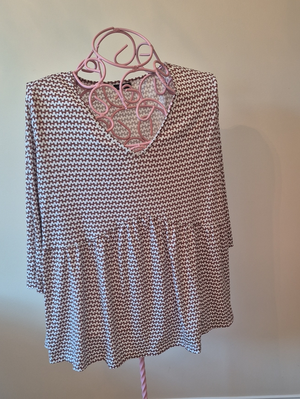 Women's Pink Patterned V-Neck Peplum Blouse